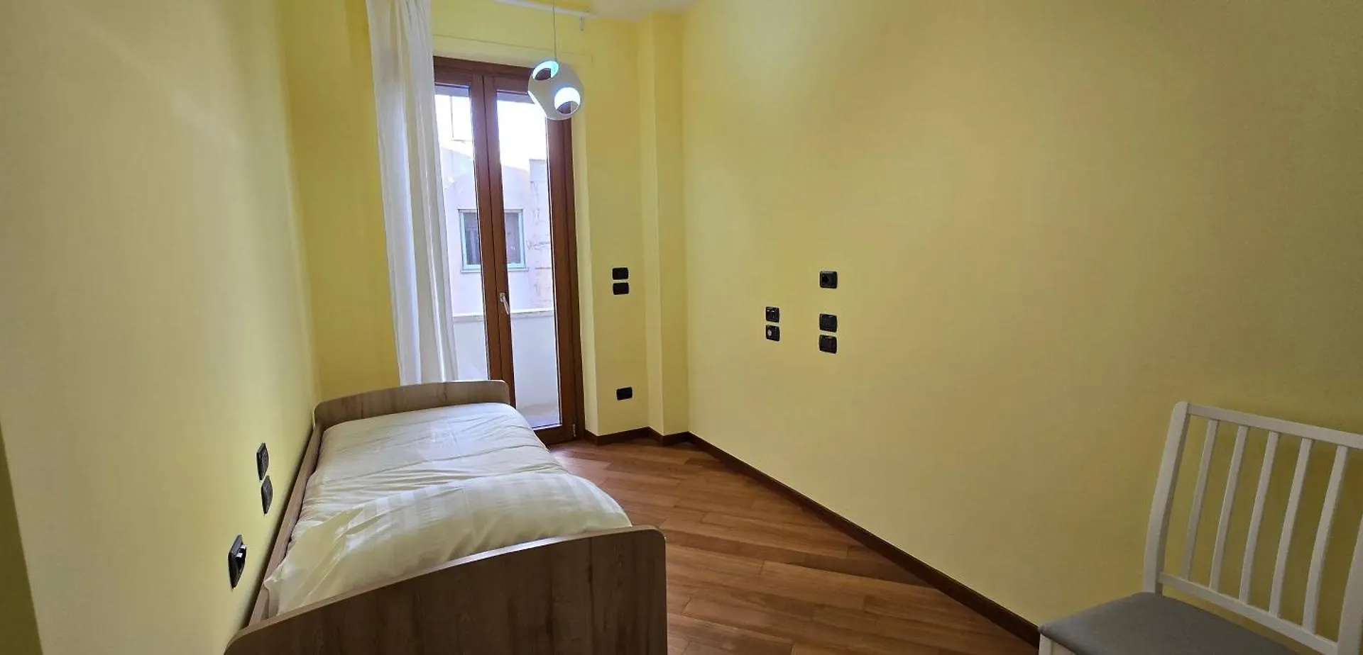 Clohouse Apartment Rome Italy